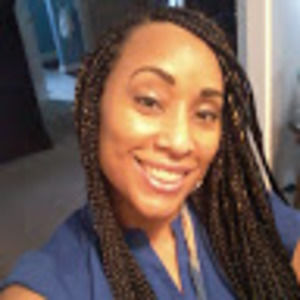 Meet your Posher, Adrienne